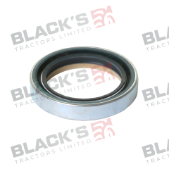 Hub Seal suitable for Ford &amp; Fordson -  83946626  CAR118675