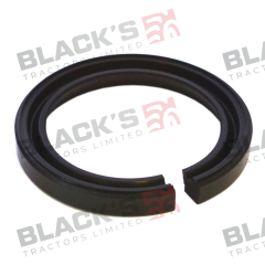 Crankshaft Seal Rear suitable for Massey Ferguson -  825208M1